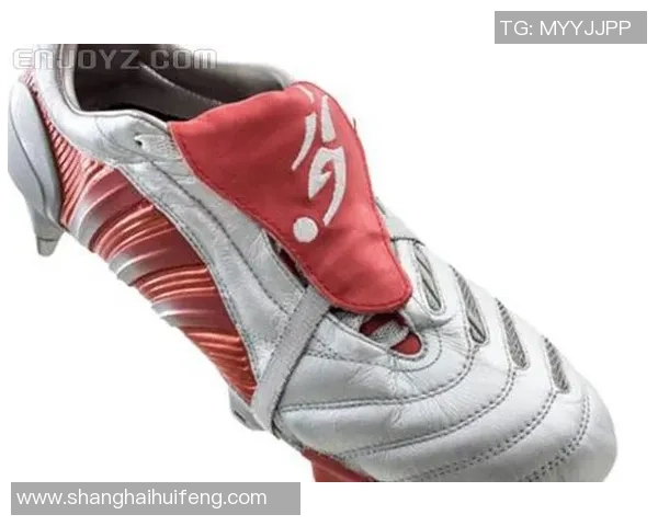 足球球星们最钟爱的球鞋品牌与型号揭秘背后的秘密与故事